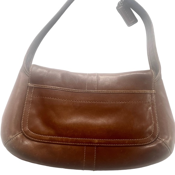 Elegant and timeless leather Coach bag in great condition. - Picture 5 of 5